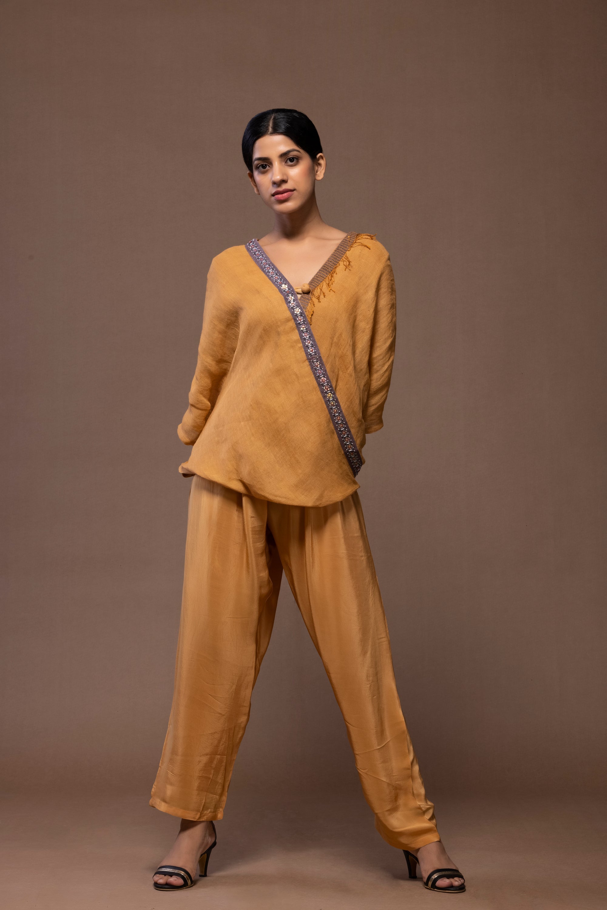 Crisscross Free Size Top / Co-ord Set – Stylish & Comfortable Linen Wear | VIVIR