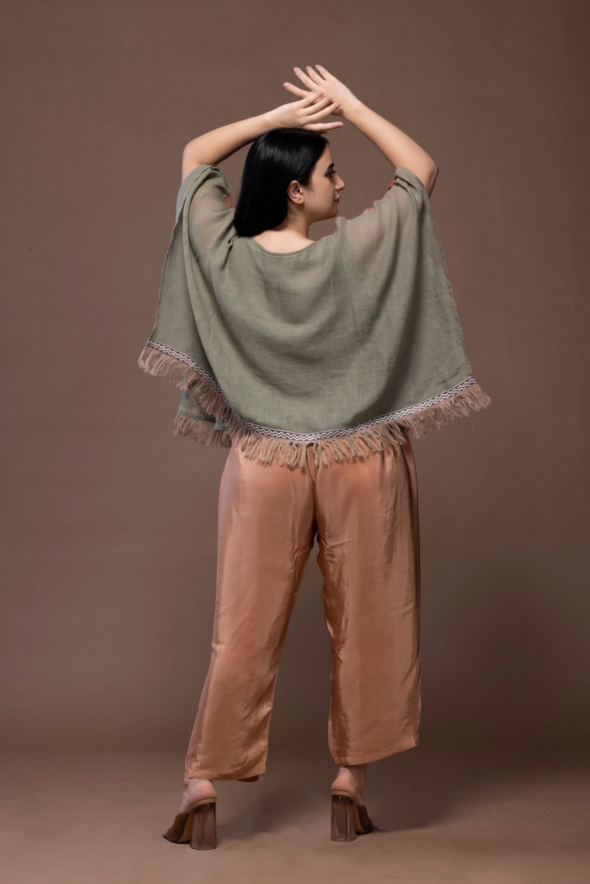 Sea Shell Embellished Multicolor Top – Handcrafted Linen Elegance | VIVIR