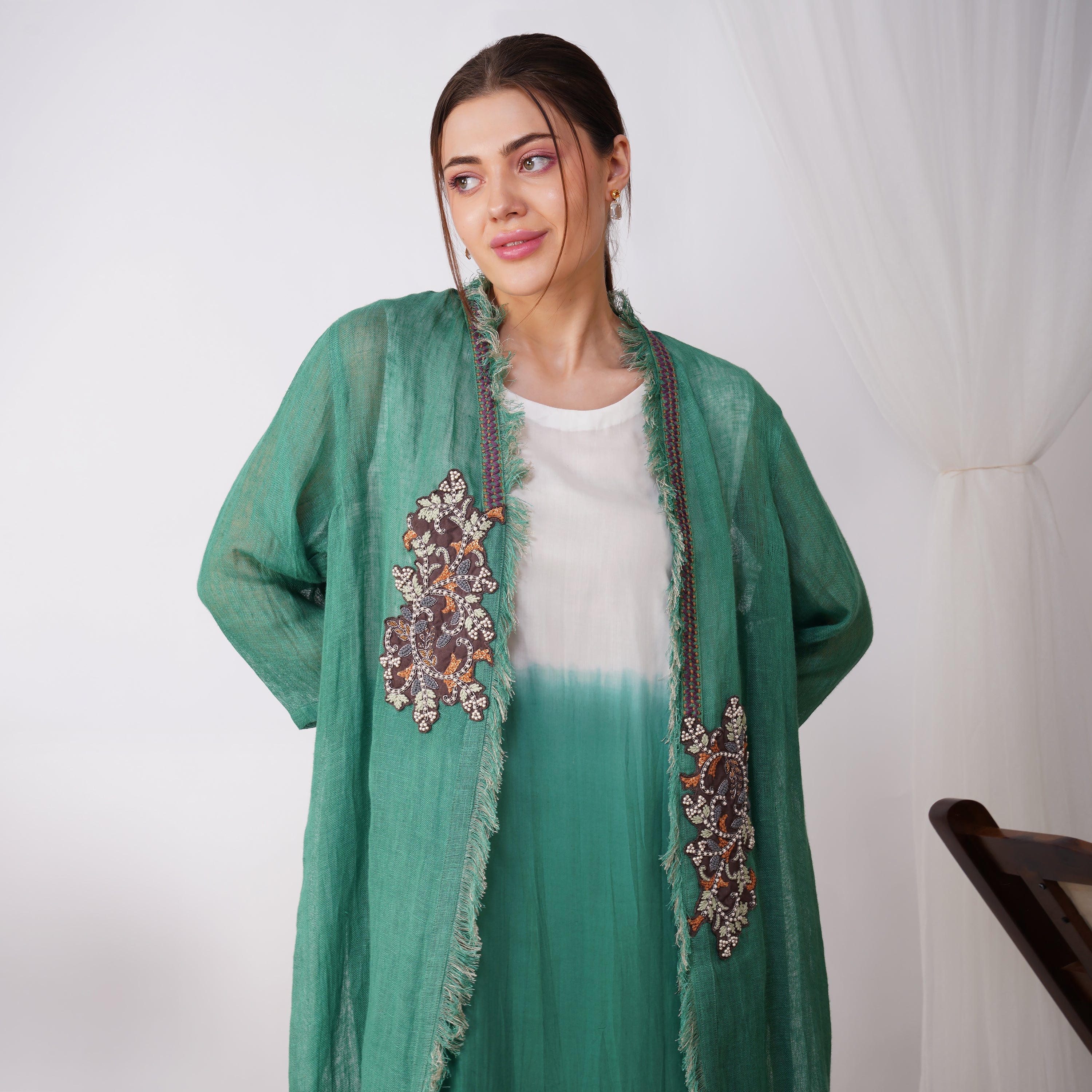 Premium Three-Piece Co-Ord Set - Handcrafted Linen | VIVIR