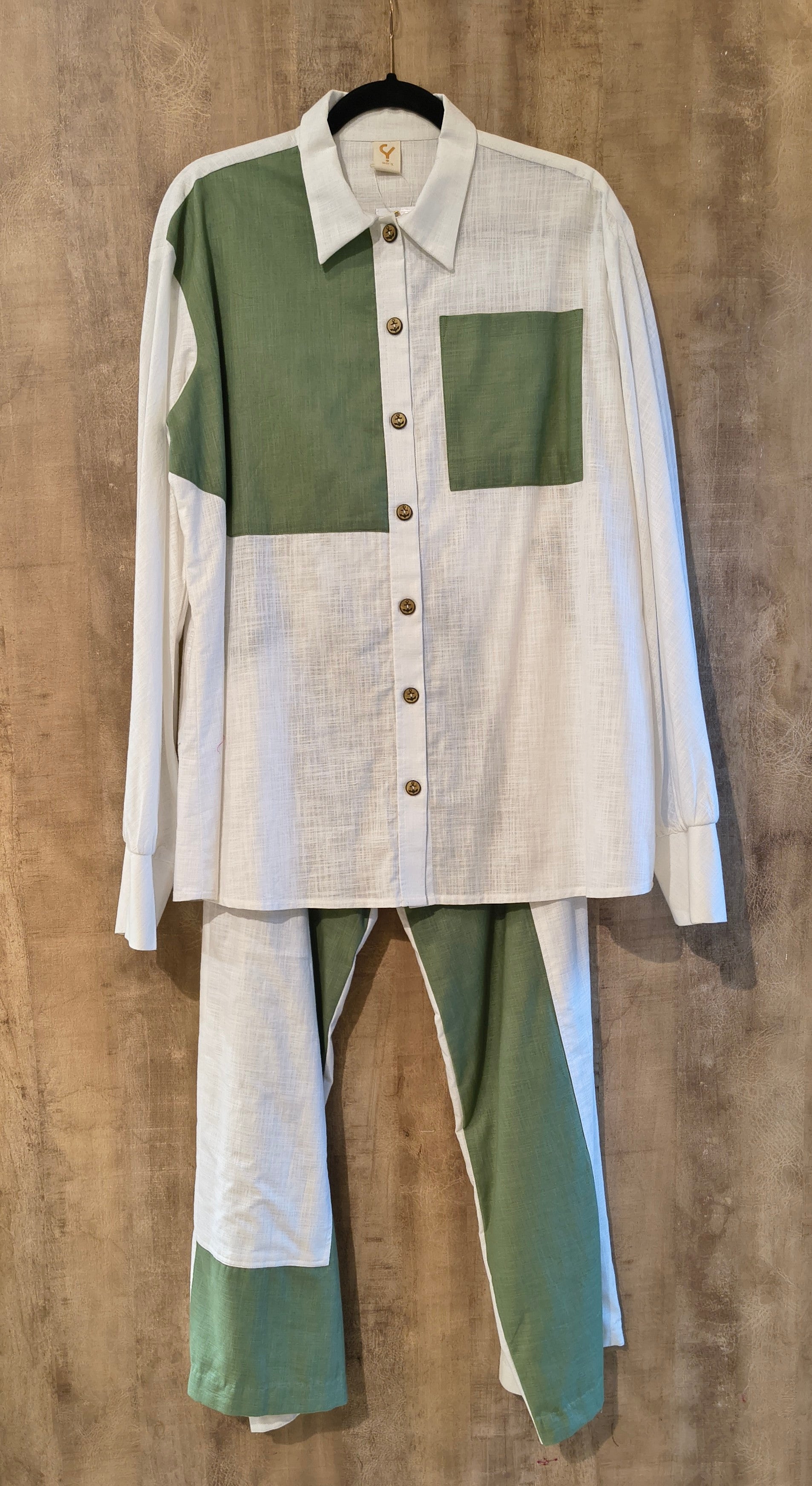 White & Green Shirt And Pant