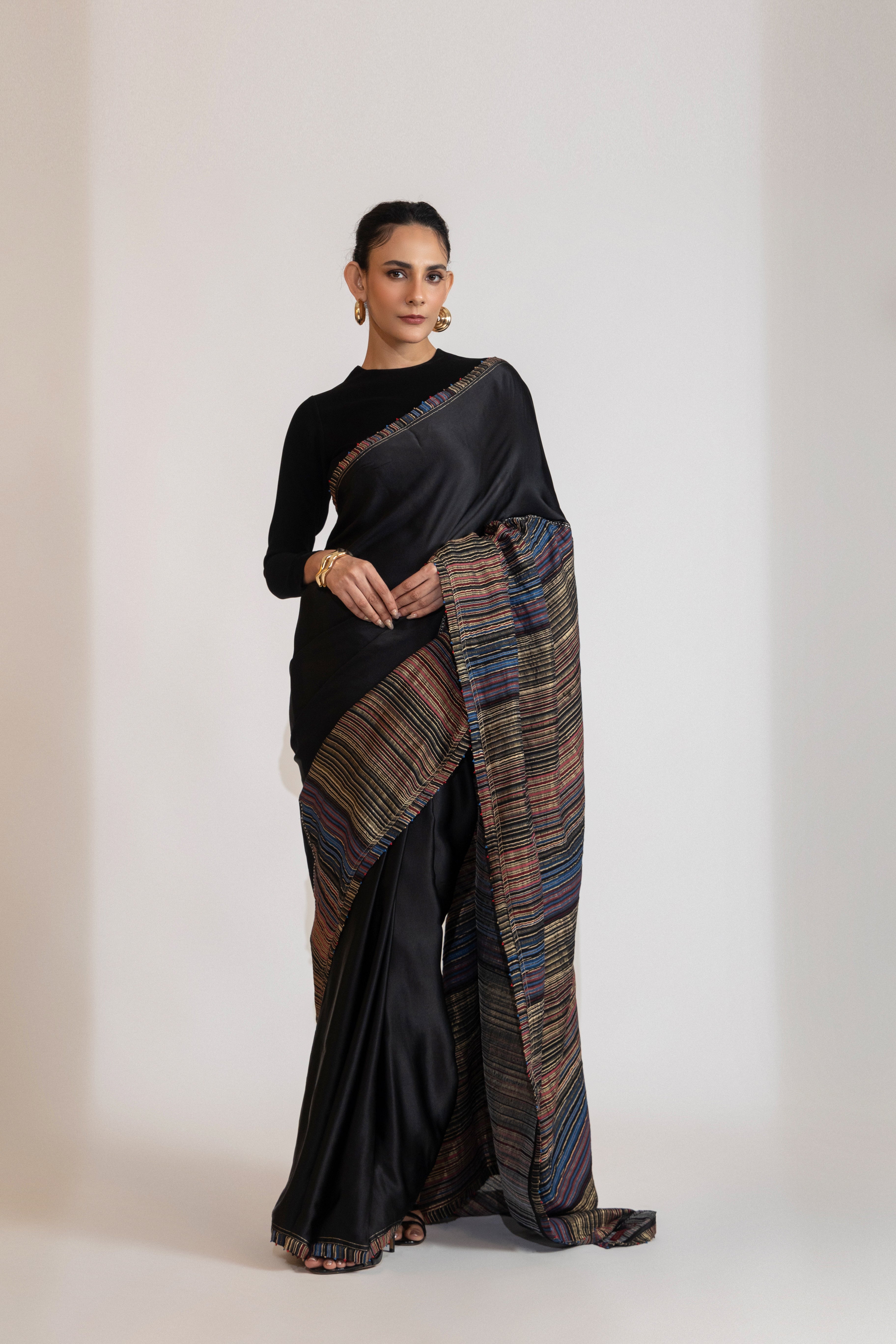 Twilight Horizon Black Handloom Saree